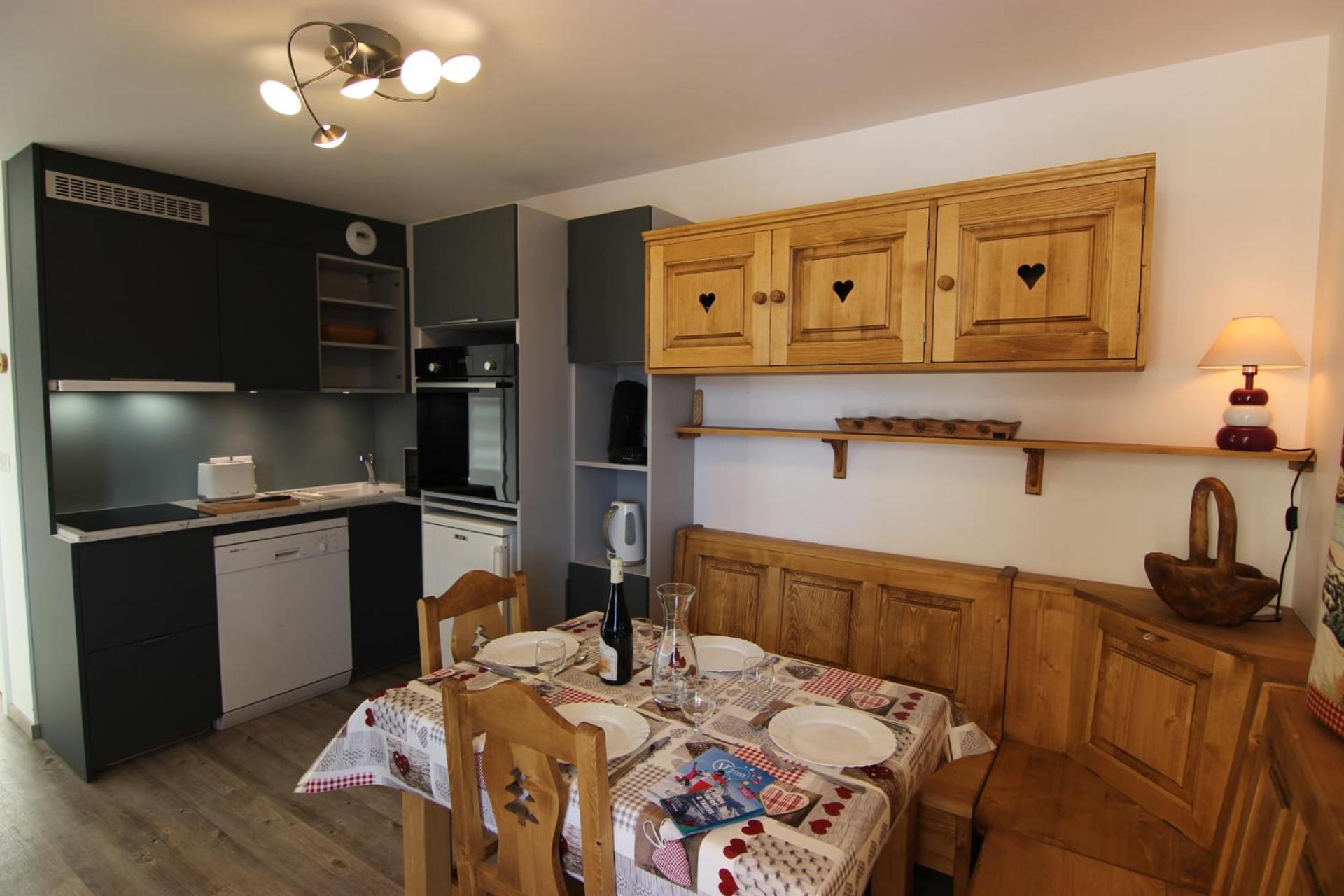 Joker Appartements Vti วัลโตรองส์ ภายนอก รูปภาพ